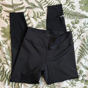 Women’s Nike leggings size medium